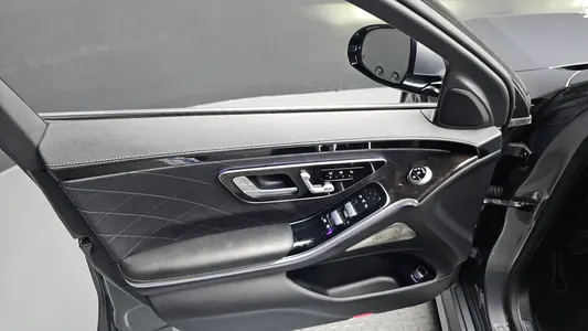 Mercedes-Benz S-Class W223 S500L 4MATIC 2022 24