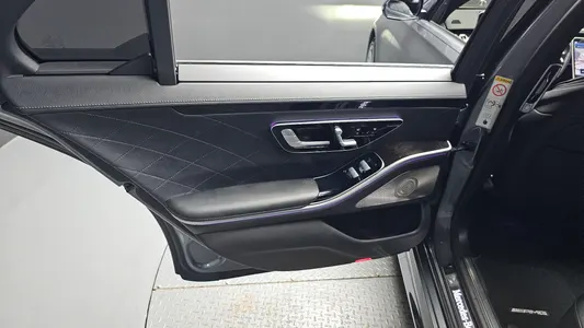 Mercedes-Benz S-Class W223 S500L 4MATIC 2022 25