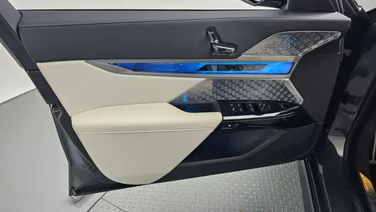 BMW i7 (G70) M70 xDrive M 2025 24