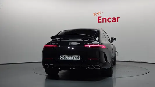 Mercedes-Benz AMG GT 4 63 S 4MATIC+ 2020 4