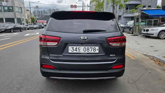 Kia Sorento 2.0 2WD 2016 5