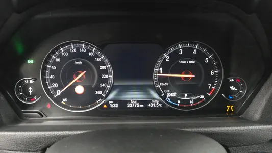 BMW 3 Series (F30) 320i M 2018 8