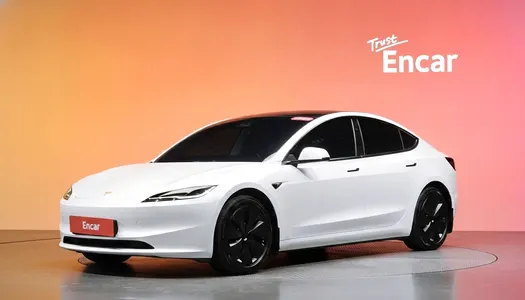 Tesla 3 AWD 2024