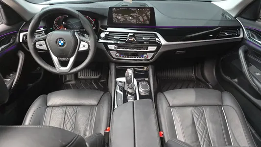 BMW 5 Series (G30) 530i 2020 7