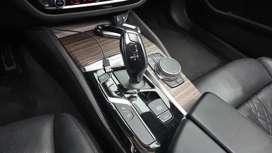 BMW 5 Series (G30) 520d xDrive M 2018 9