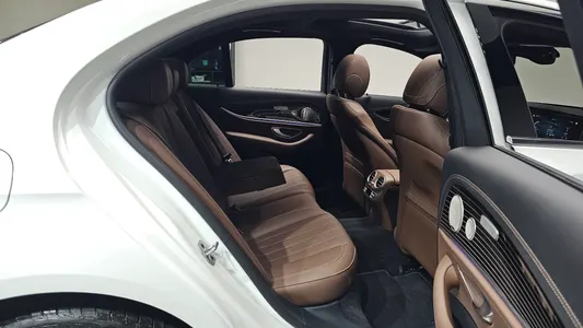 Mercedes-Benz E-Class W213 E450 4MATIC 2022 10