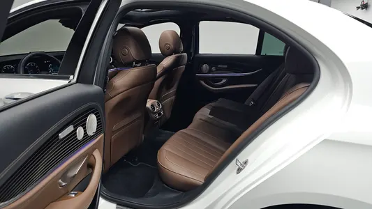 Mercedes-Benz E-Class W213 E450 4MATIC 2022 11