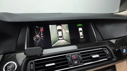 BMW 5 Series (F10) 528i xDrive 2016 15