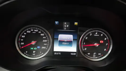 Mercedes-Benz C-Class W205 C200 2018 8