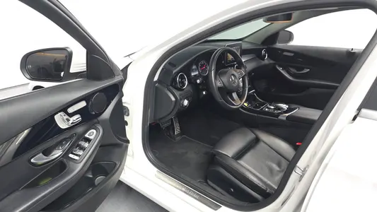 Mercedes-Benz C-Class W205 C200 2018 10