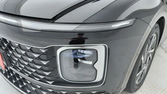 Hyundai (GN7) 2.5 2WD 2023 22