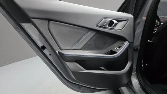 BMW 1 Series (F40) 120i M 2023 24