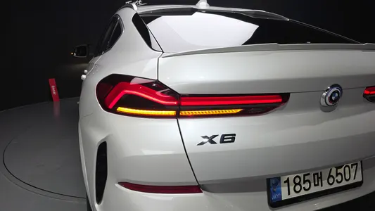 BMW X6 (G06) xDrive40i M 2022 23
