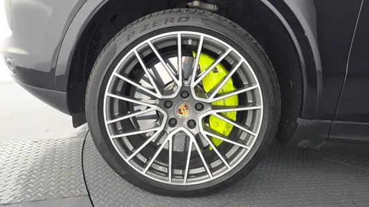Porsche (PO536) 3.0 E- 2020 5