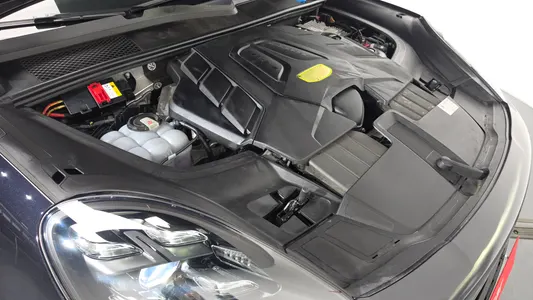 Porsche (PO536) 3.0 E- 2020 6