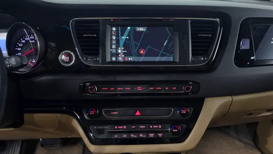 Kia 카니발 9 2015 15