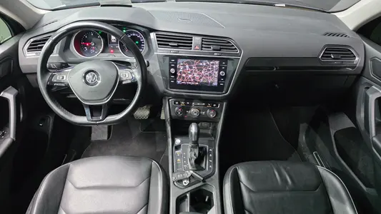 Volkswagen 2 2.0 TDI 2020 7