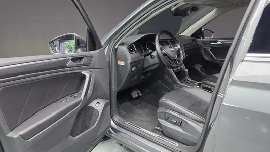 Volkswagen 2 2.0 TDI 2020 10