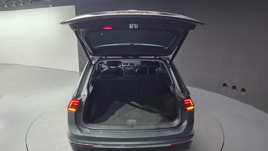 Volkswagen 2 2.0 TDI 2020 19
