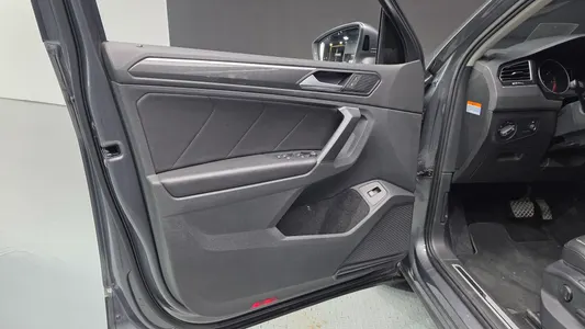 Volkswagen 2 2.0 TDI 2020 24