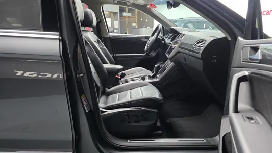 Volkswagen 2 2.0 TDI 2020 26