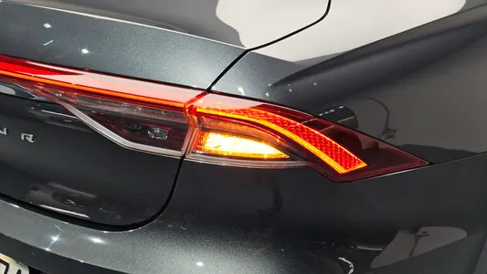 Hyundai IG 2.5 2022 24
