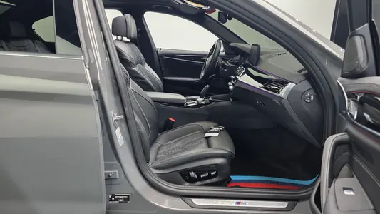 BMW 5 Series (G30) 530i M 2022 27