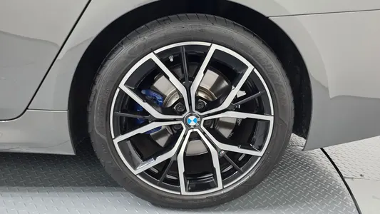 BMW 5 Series (G30) 530i M 2022 22