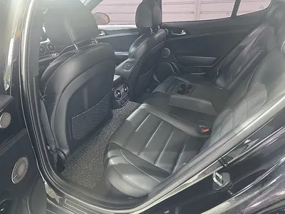Kia Stinger 2.0 2WD 2017 9