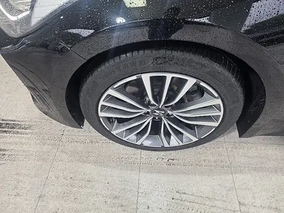Kia Stinger 2.0 2WD 2017 19