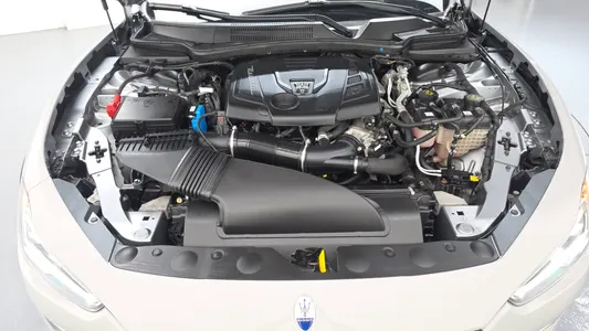 Maserati 기블리 2.0 GT 2022 6