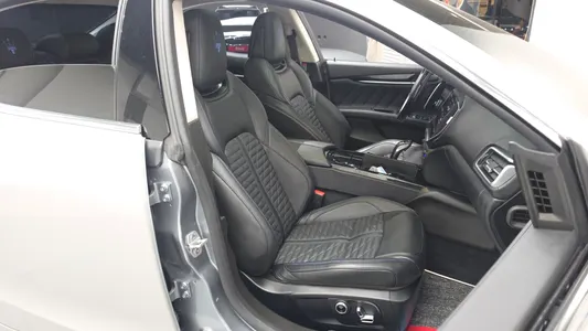 Maserati 기블리 2.0 GT 2022 26