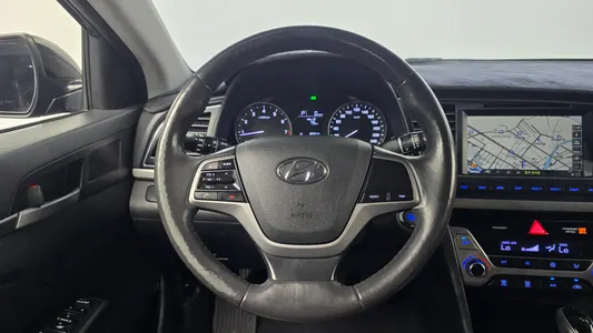 Hyundai AD 1.6 GDI 2015 13