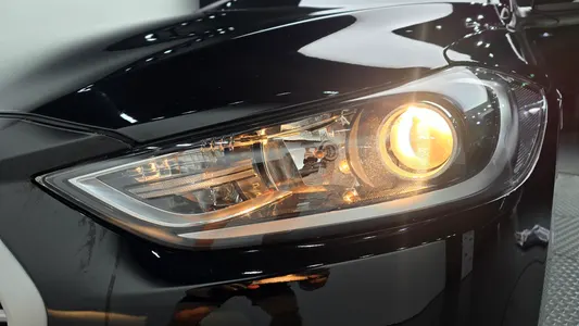 Hyundai AD 1.6 GDI 2015 23