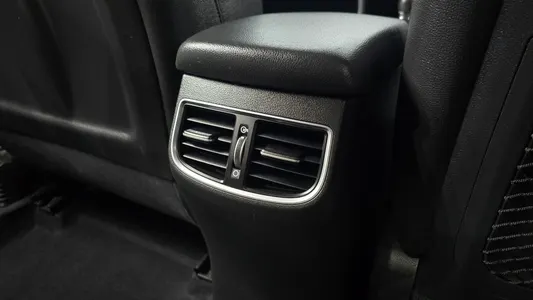 Hyundai AD 1.6 GDI 2015 30