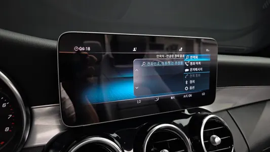 Mercedes-Benz C-Class W205 C200 2019 32