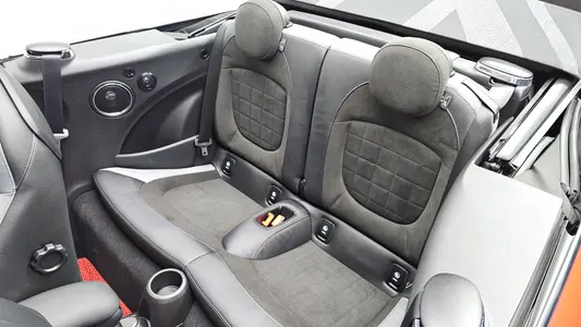MINI S Convertible JCW 2020 11