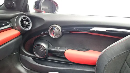 MINI S Convertible JCW 2020 25