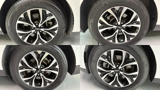 Kia Carnival 9 2021 8
