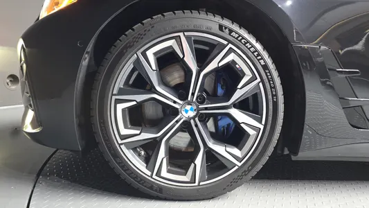 BMW i4 eDrive40 M 2022 5