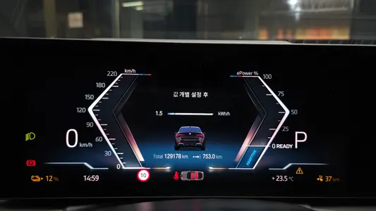 BMW i4 eDrive40 M 2022 8