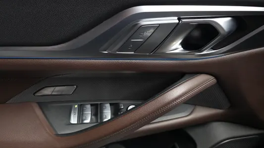 BMW i4 eDrive40 M 2022 32