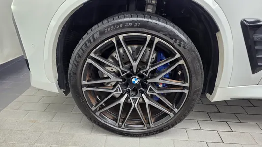 BMW X5M (G05) 4.4 2024 5