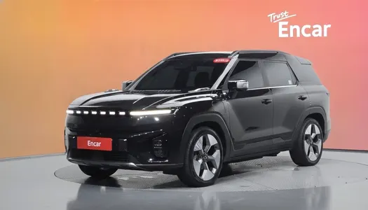 KG Mobility EVX E7 2023 21