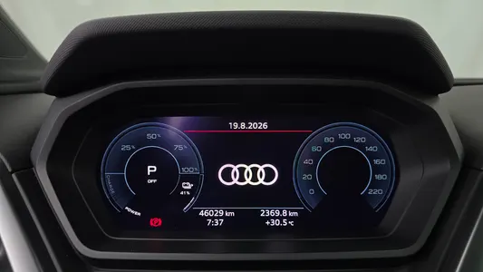 Audi Q4 e- (F4) 40 2022 8
