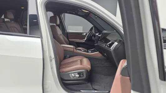 BMW X5 (G05) xDrive 40i M 2024 11