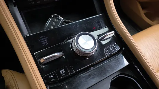 Jeep (WL) 4xe 2023 9