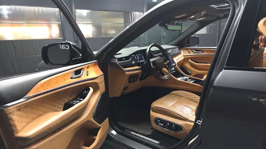 Jeep (WL) 4xe 2023 10