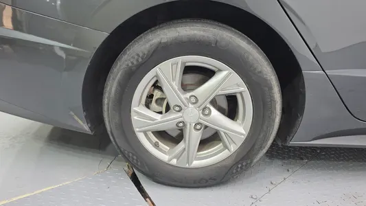 Hyundai (DN8) 2.0 LPG() 2022 5