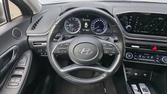 Hyundai (DN8) 2.0 LPG() 2022 13